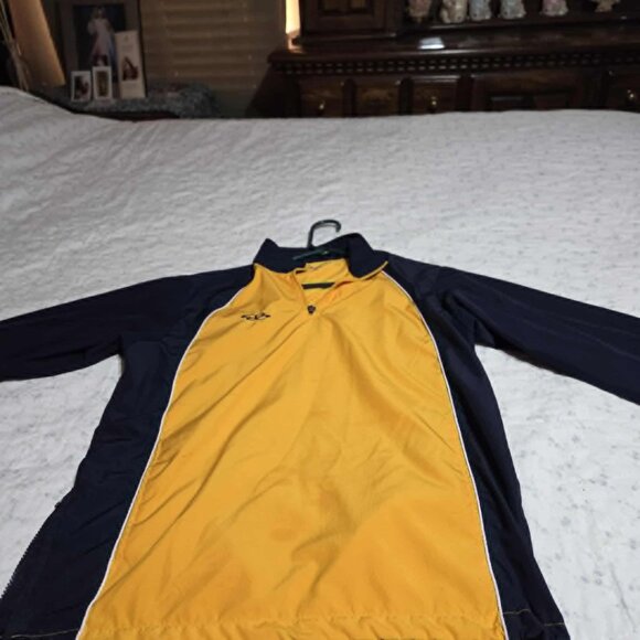 Pre-Owned Excellent - Picture 3 of 5